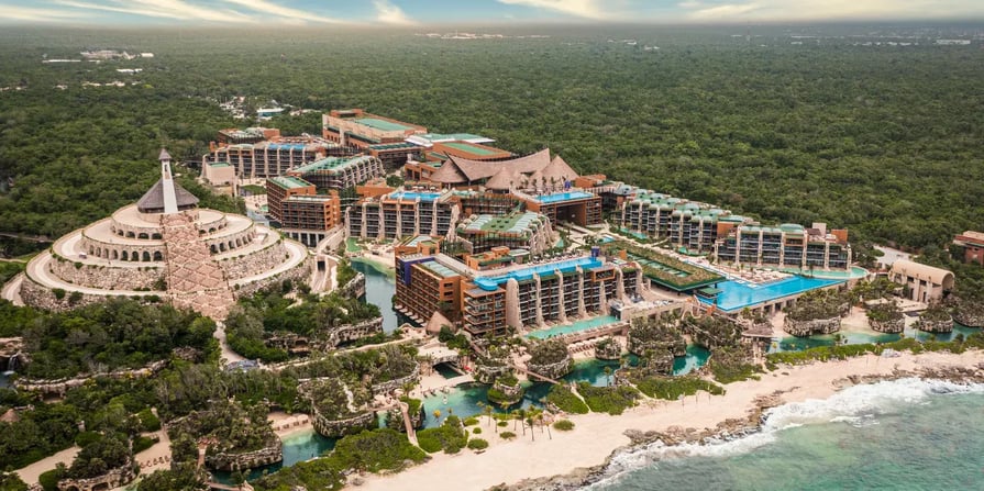 Hotel Xcaret Arte